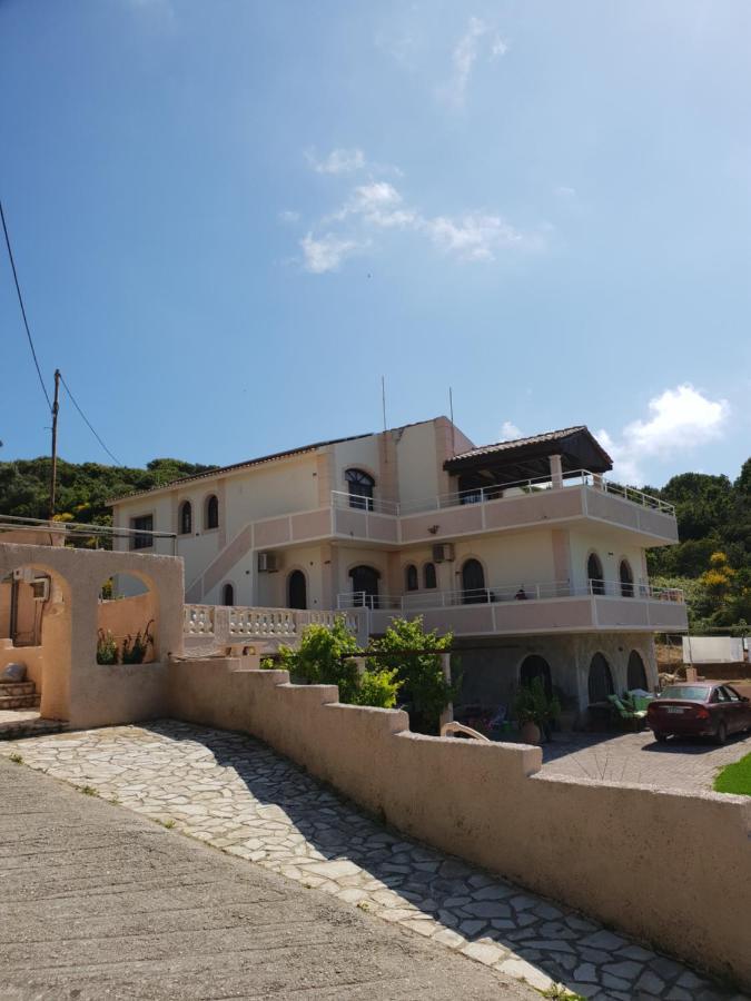 Angela Apartments Pool Gardens And Sea Views Agios Stefanos Avliotes  Esterno foto